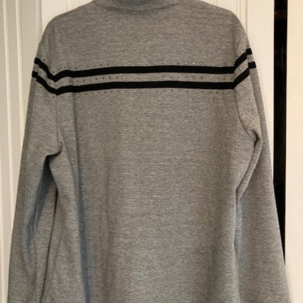 Sweater - Picture 2 of 2
